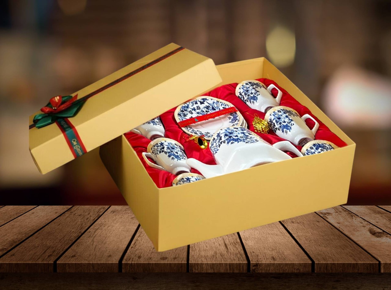 2025 HAMPERS NATAL JACK SKELLINGTON MELATI